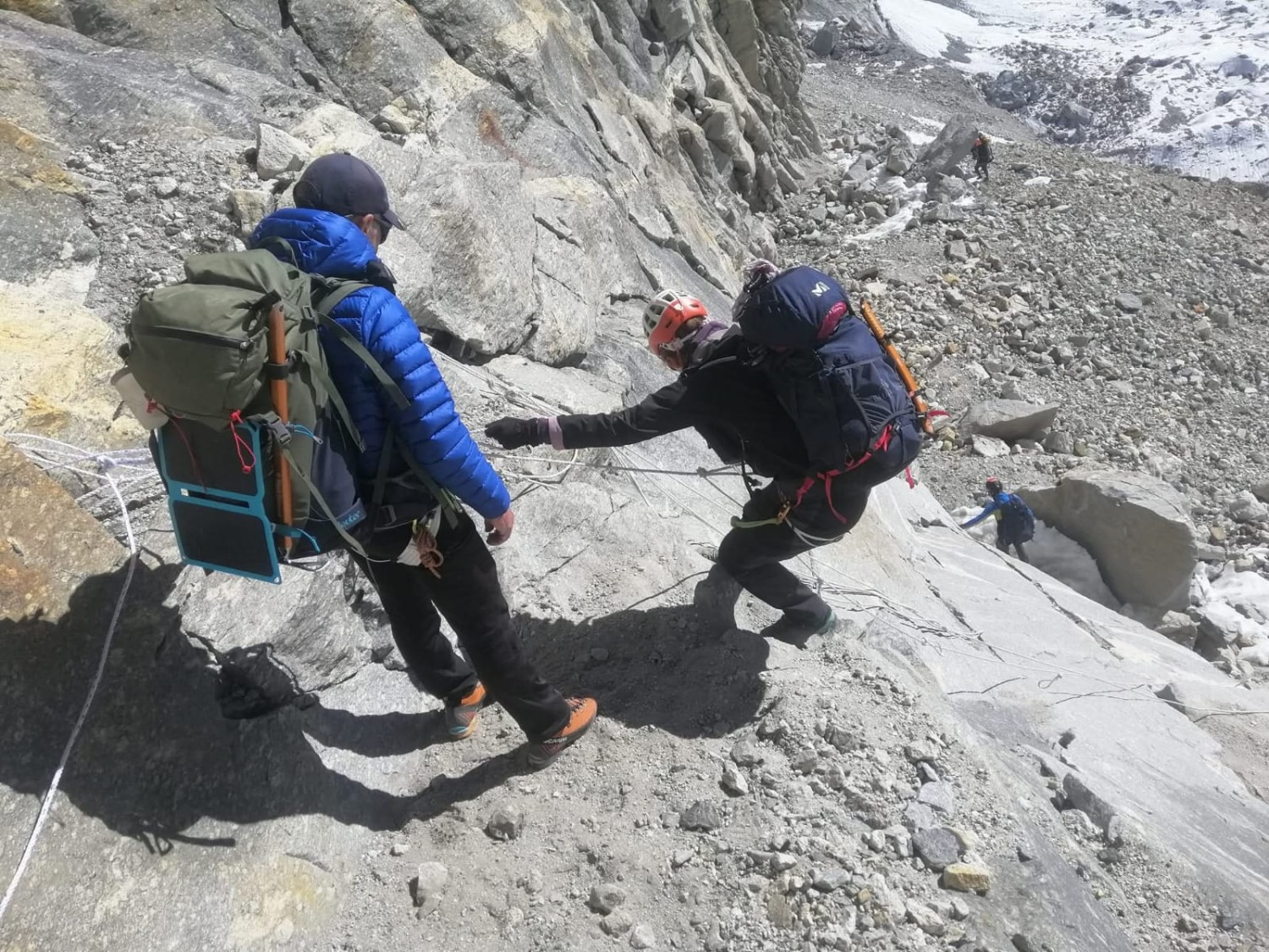 Rolwaling Valley Trek – 14 Days